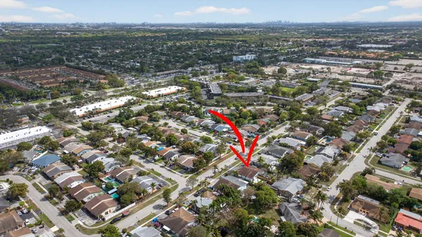 $415,000 | 415 Southwest 61st Terrace, Margate, FL 33068