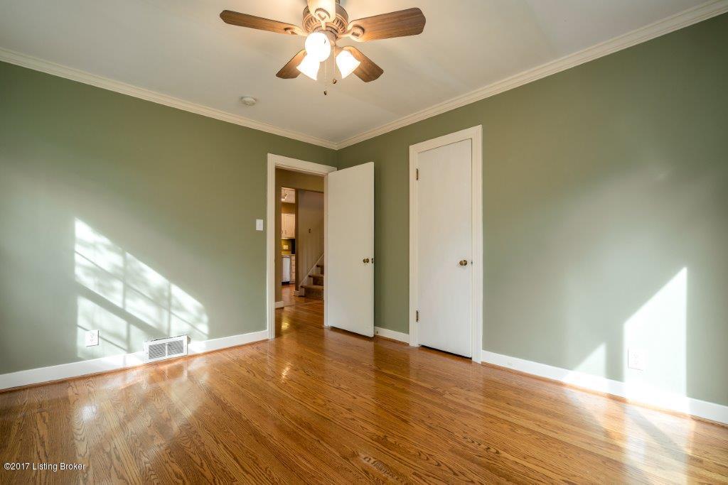 2331 Manchester Road Louisville, KY 40205 - Photo 21 of 51 First floor bedroom