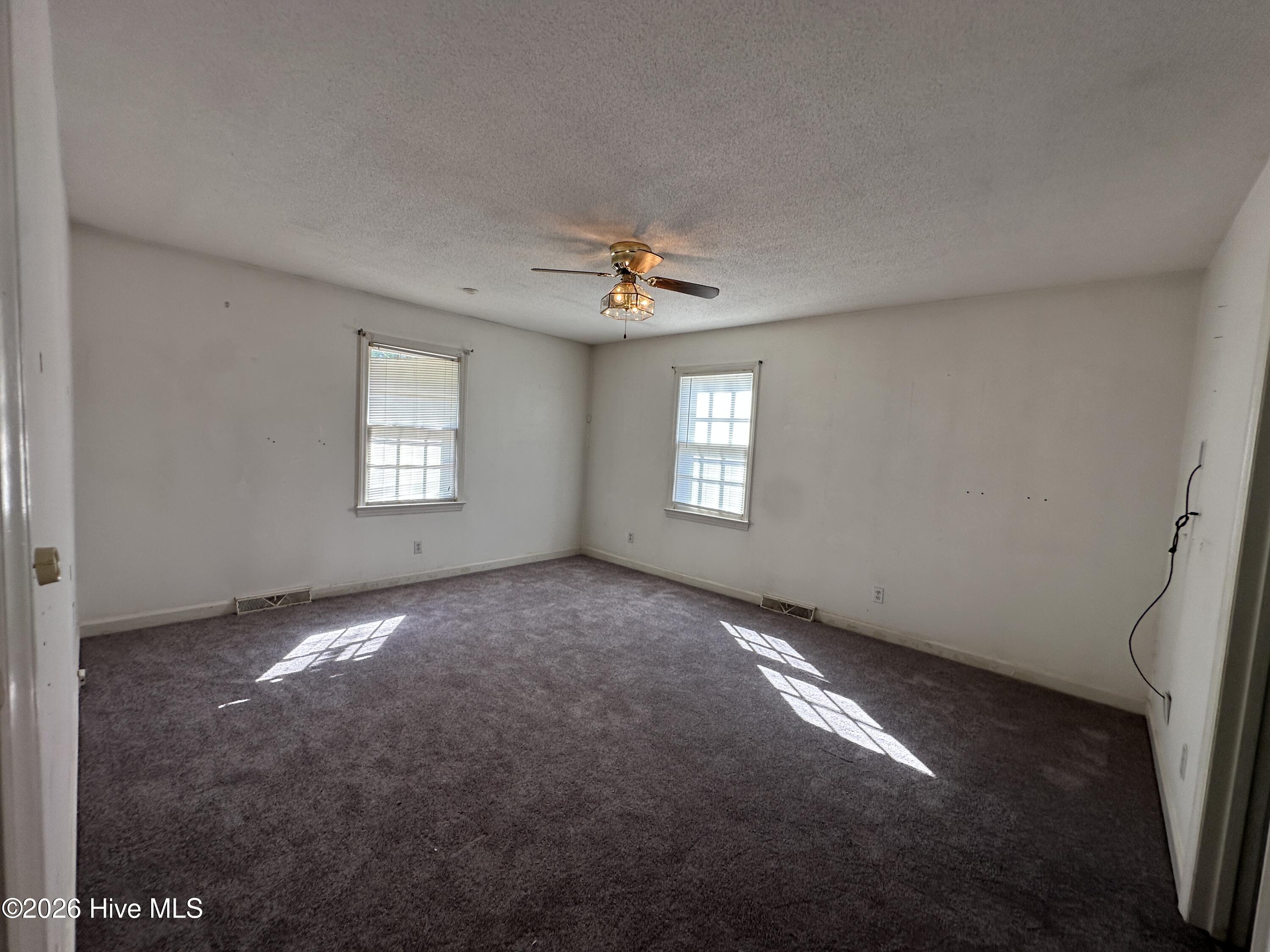 6429 River Road Washington, NC 27889 - Photo 11 of 24 Gallery Image 11