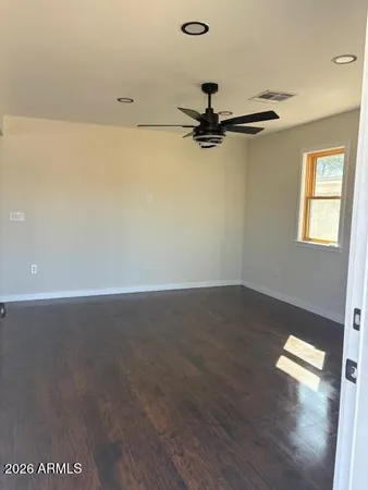 an empty room with a empty space