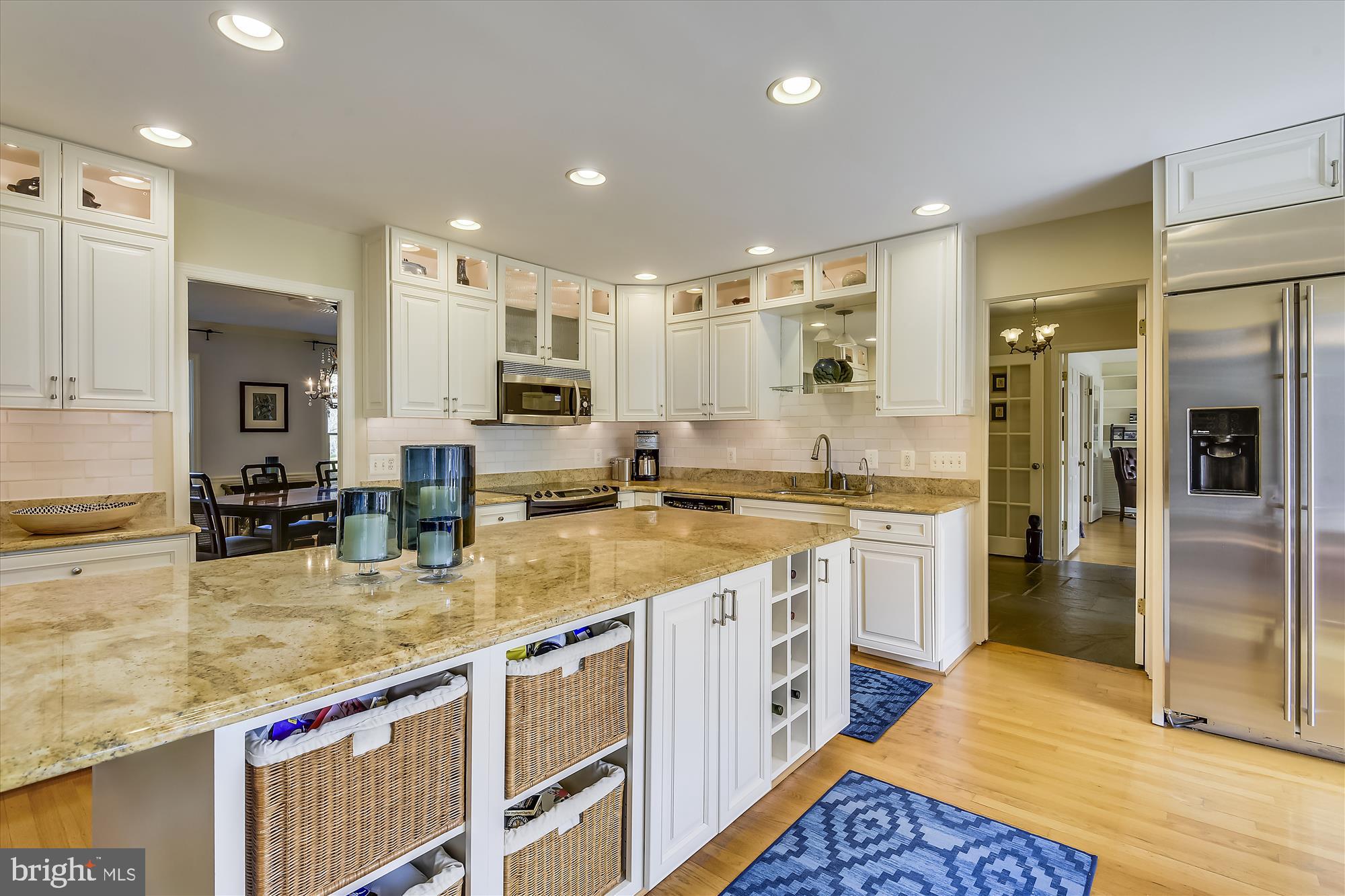 515 Walker Road Great Falls, VA 22066 - Photo 3 of 58 Gallery Image 3