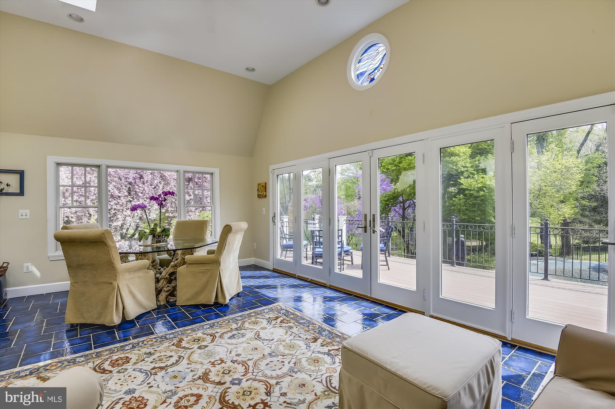 515 Walker Road Great Falls, VA 22066 - Photo 5 of 58 Gallery Image 5