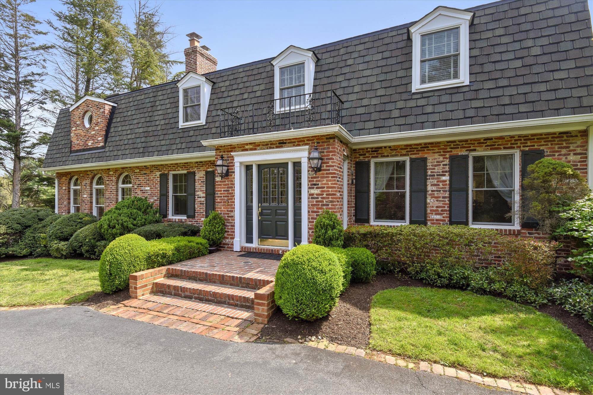 515 Walker Road Great Falls, VA 22066 - Photo 41 of 58 Gallery Image 41