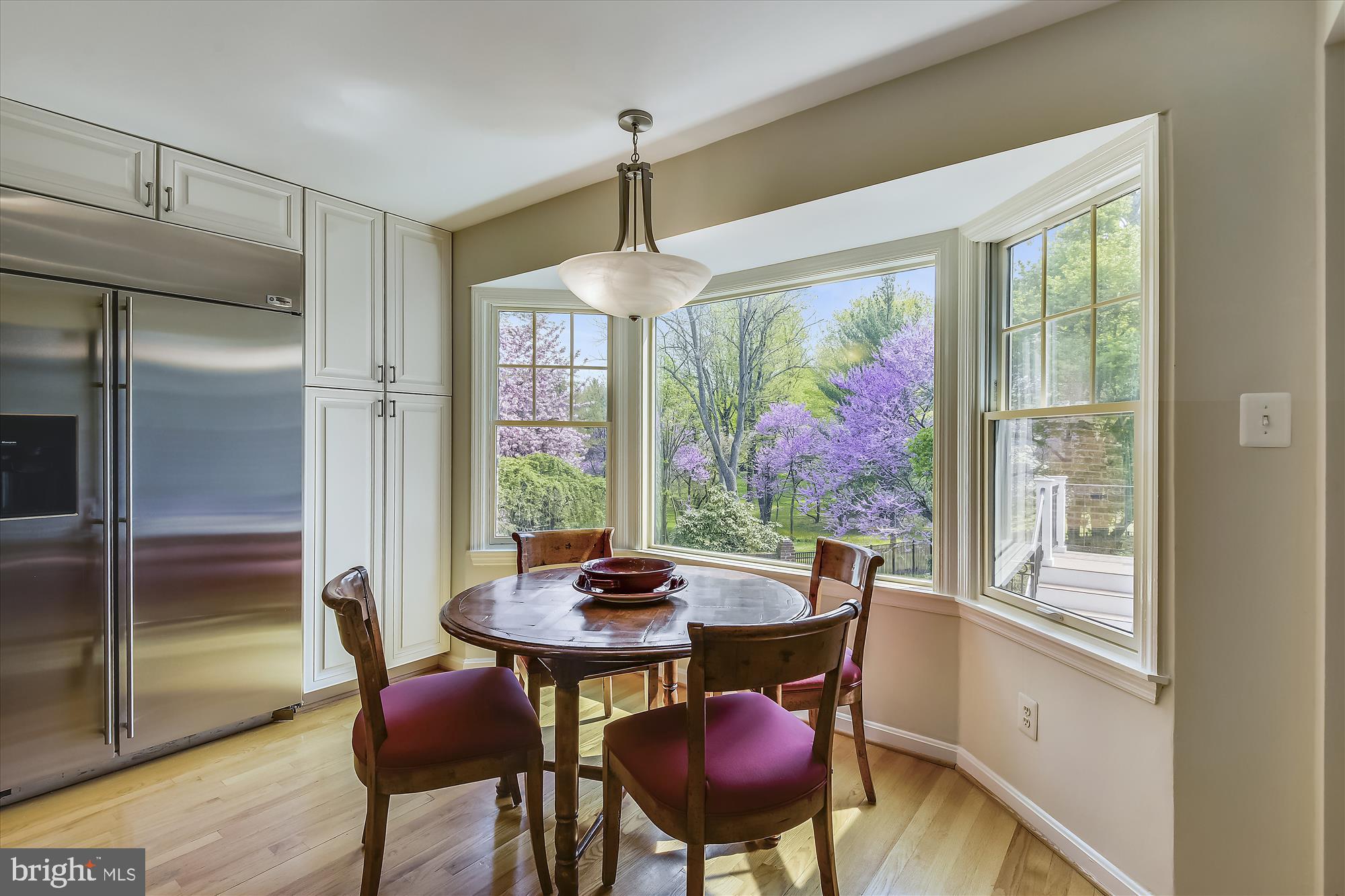 515 Walker Road Great Falls, VA 22066 - Photo 10 of 58 Gallery Image 10