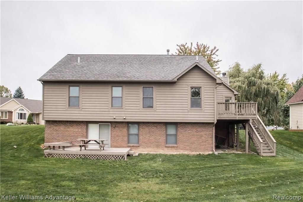 3279 Fairgrove Terrace Rochester Hills, MI 48309 - Photo 36 of 40