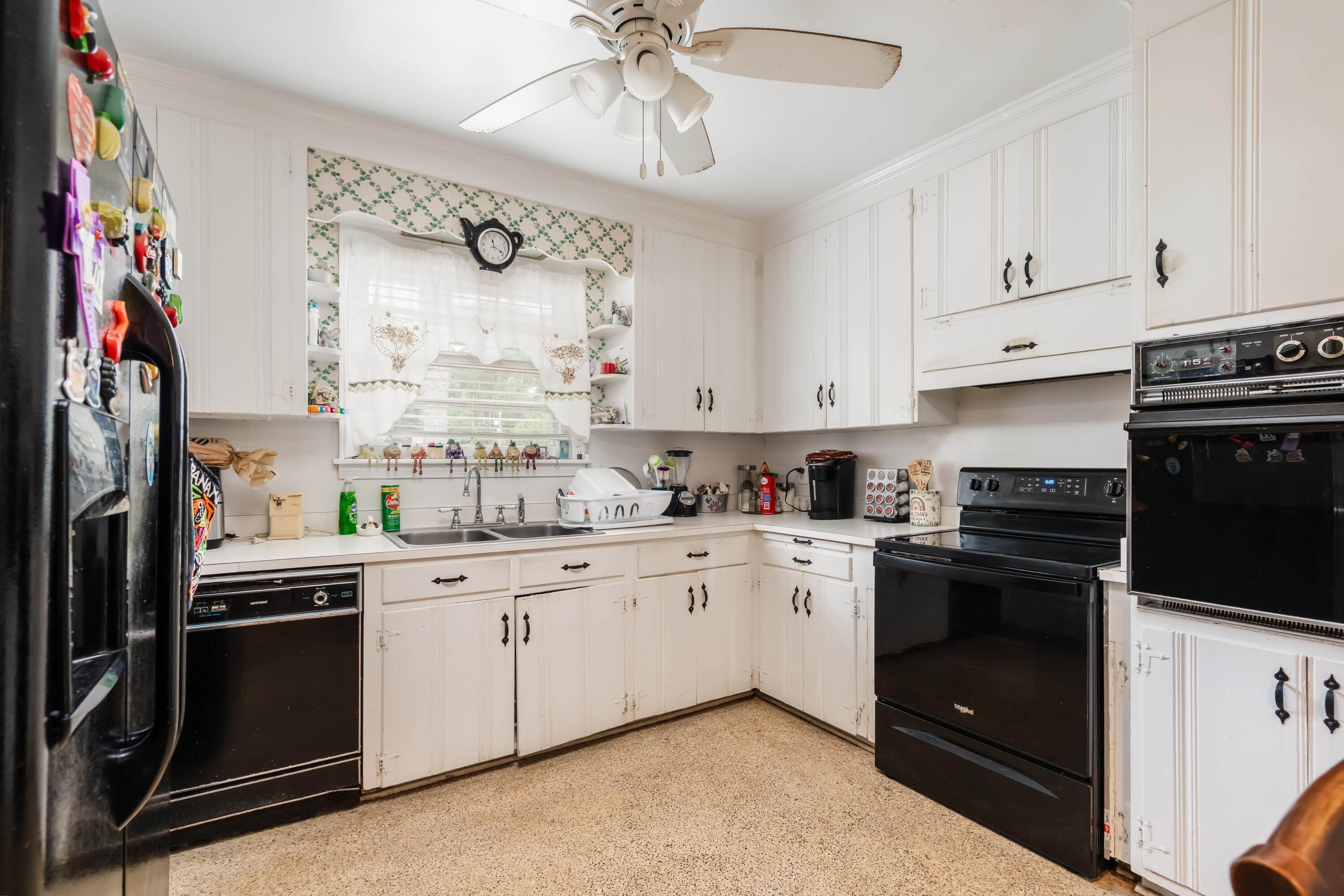 322 East Richards Street Denmark, SC 29042 - Photo 7 of 20