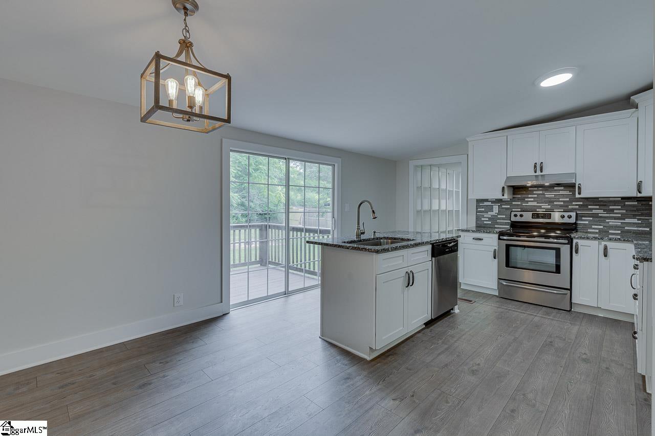 1633 Anderson Ridge Road Simpsonville, SC 29681 - Photo 10 of 44