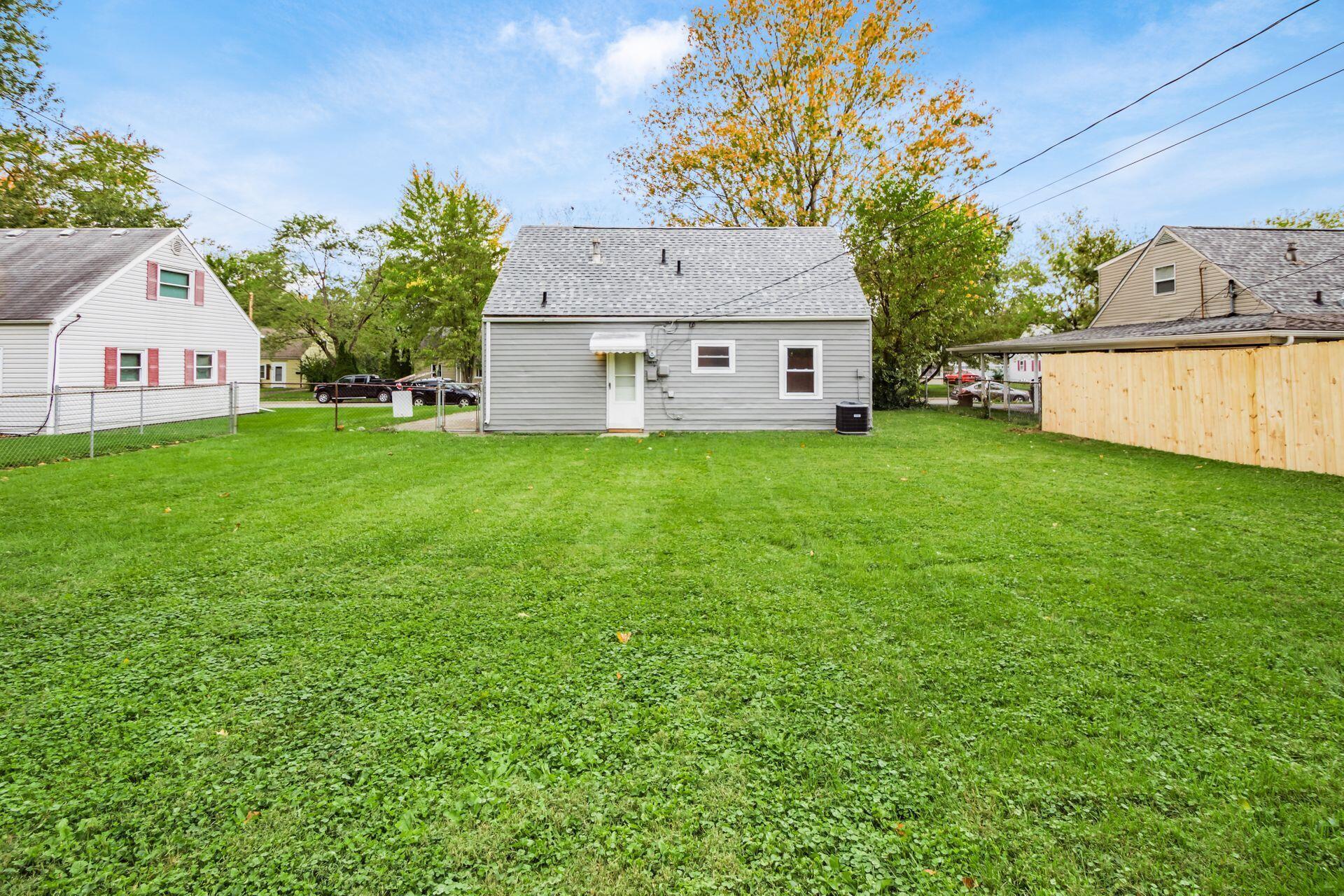 958 Antwerp Road Columbus, OH 43213 - Photo 27 of 33