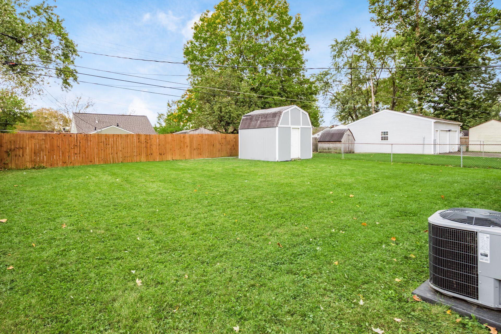 958 Antwerp Road Columbus, OH 43213 - Photo 31 of 33