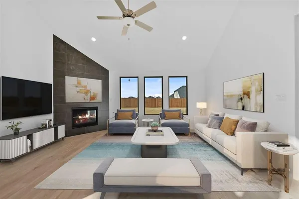 $680,285 | 229 Pine Leaf Trail, Waxahachie, TX 75165