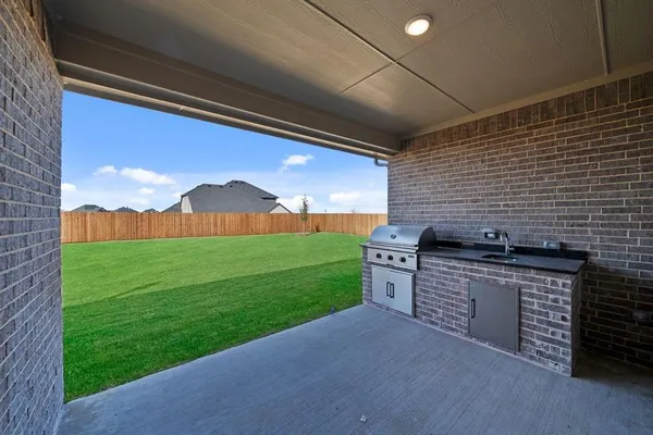 $680,285 | 229 Pine Leaf Trail, Waxahachie, TX 75165