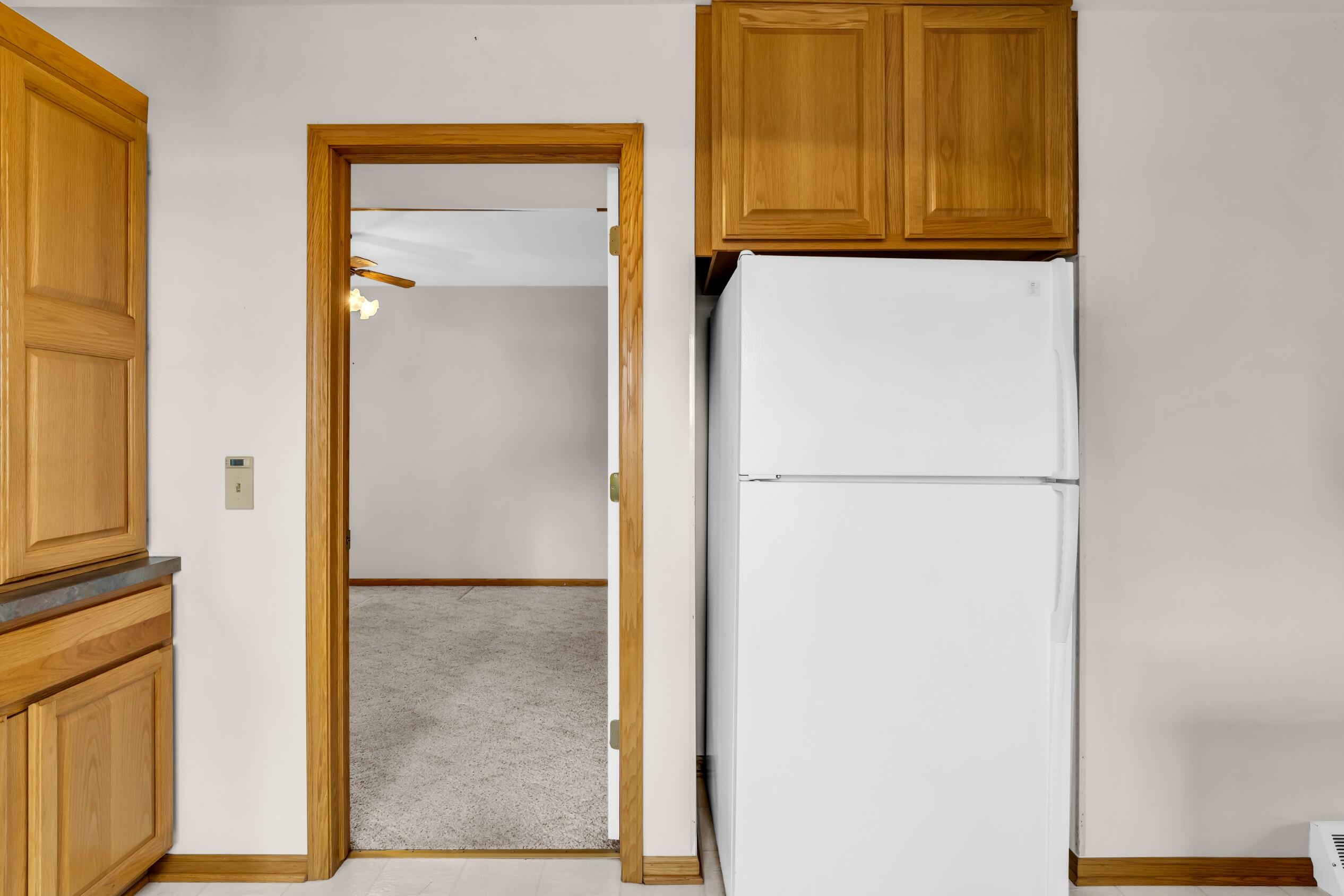 N6236 West Lake Shore Drive Spring Prairie, WI 53105 - Photo 12 of 69 Photo (12)