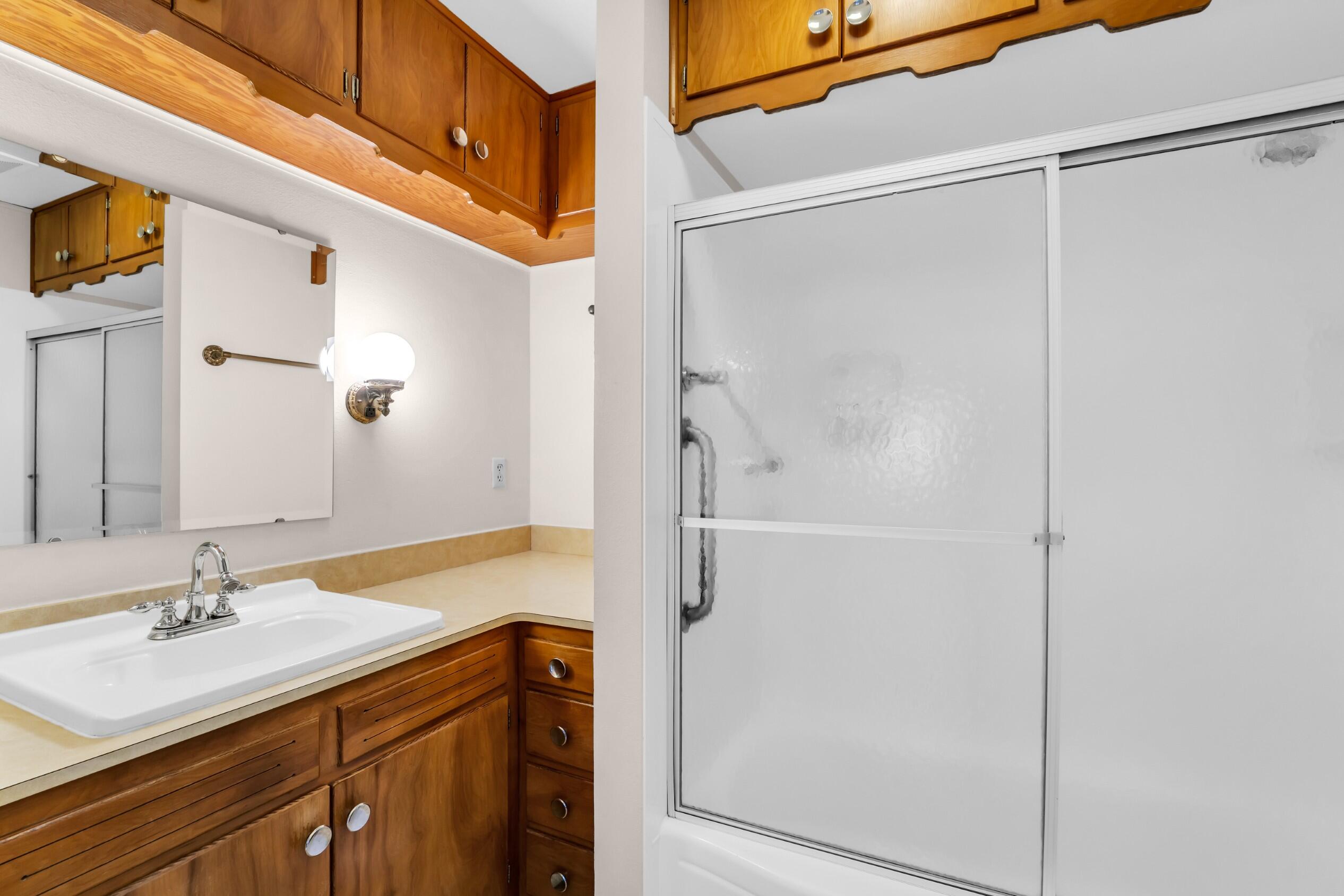 N6236 West Lake Shore Drive Spring Prairie, WI 53105 - Photo 20 of 69 Photo (20)