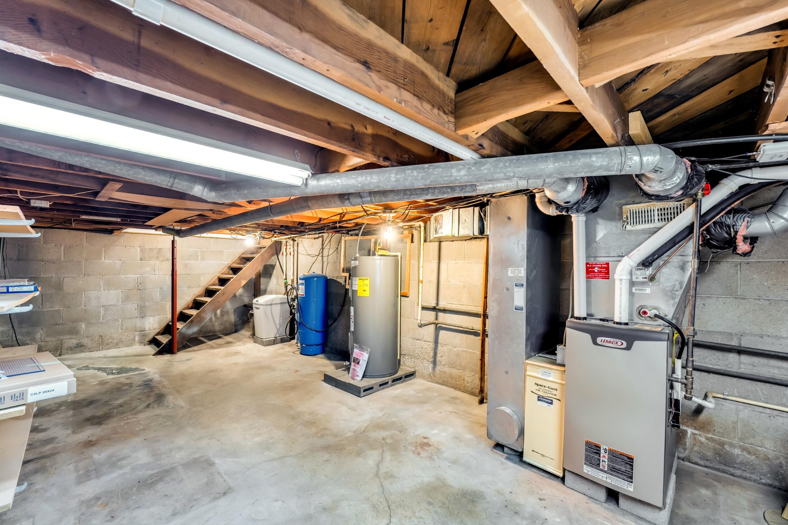 N6236 West Lake Shore Drive Spring Prairie, WI 53105 - Photo 36 of 69 Photo (36)