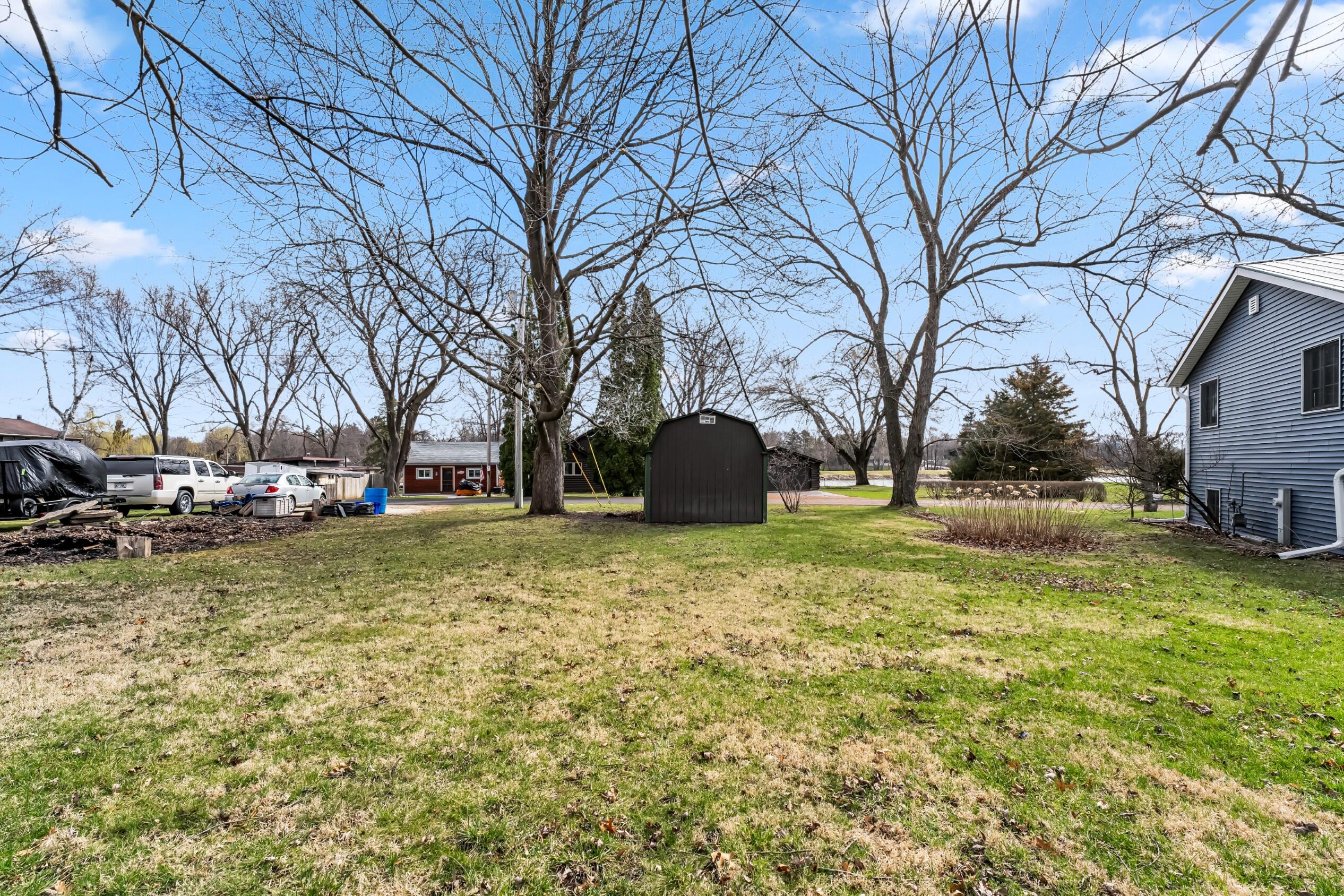 N6236 West Lake Shore Drive Spring Prairie, WI 53105 - Photo 52 of 69 Photo (52)