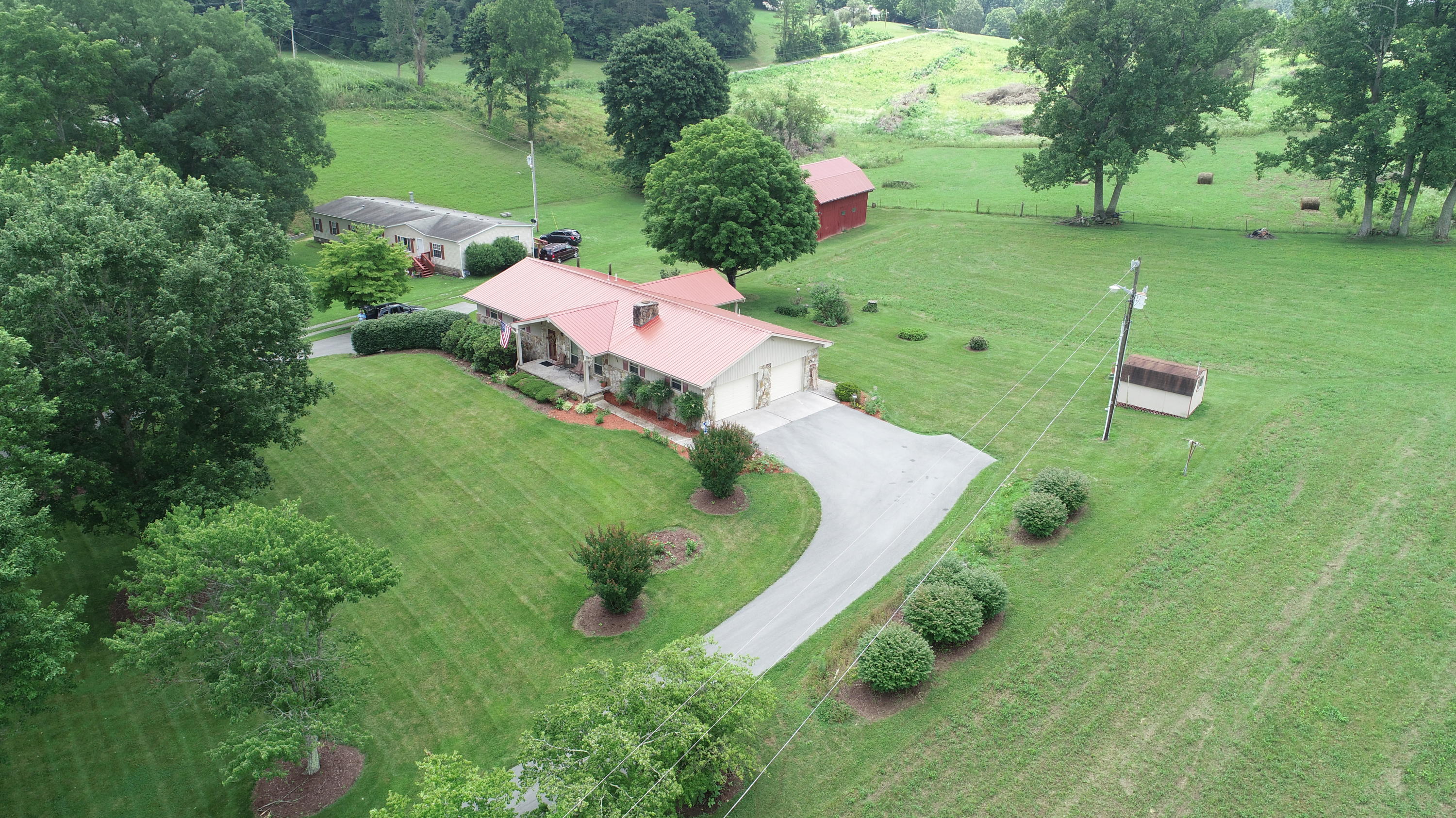 931 Essary Road Tazewell, TN 37879 - Photo 16 of 19 DJI_0029