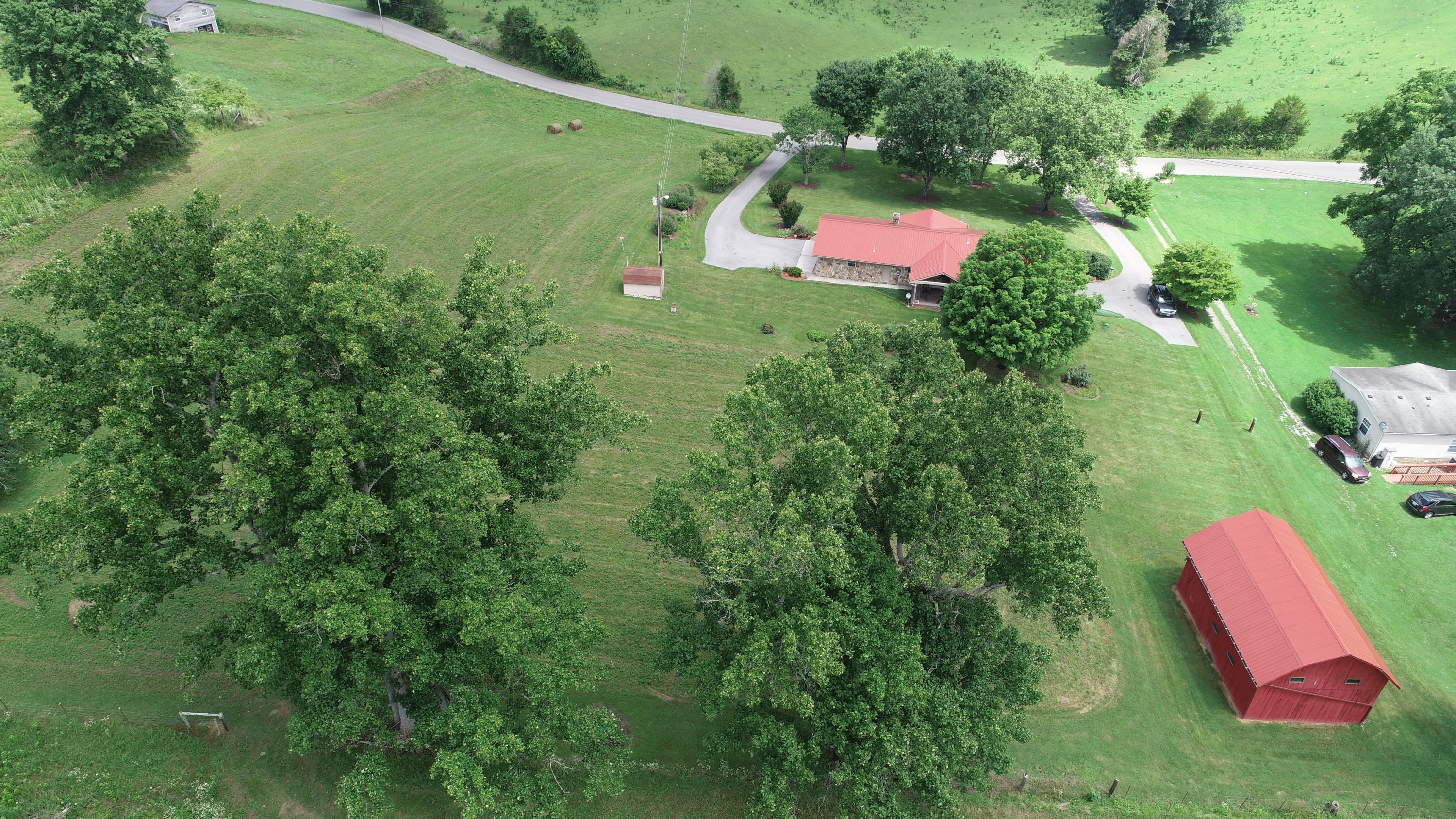931 Essary Road Tazewell, TN 37879 - Photo 18 of 19 DJI_0033