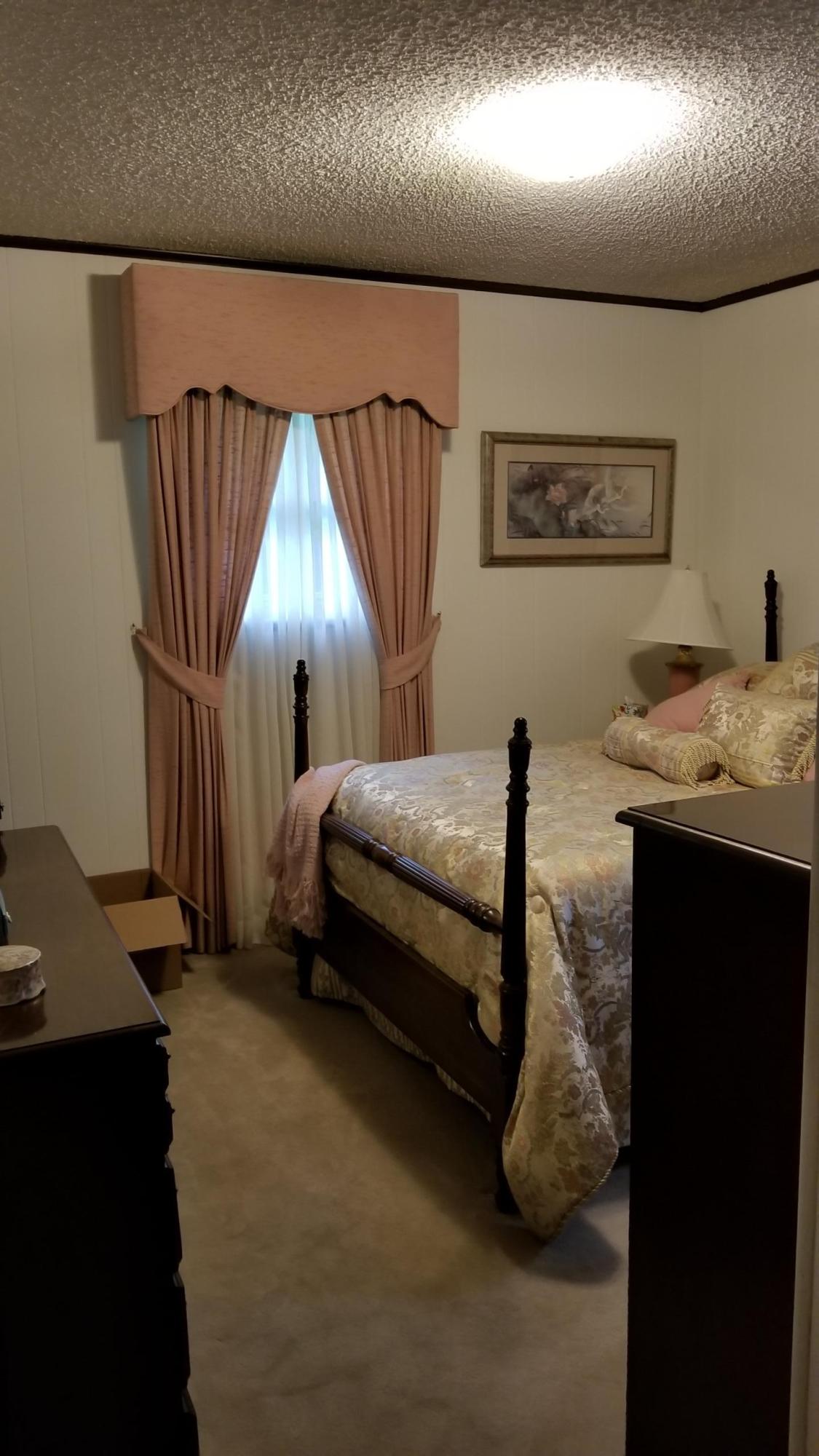 931 Essary Road Tazewell, TN 37879 - Photo 8 of 19 Bedroom 2