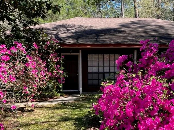 $1,100 | 35515 Oakridge Avenue, Slidell, LA 70460