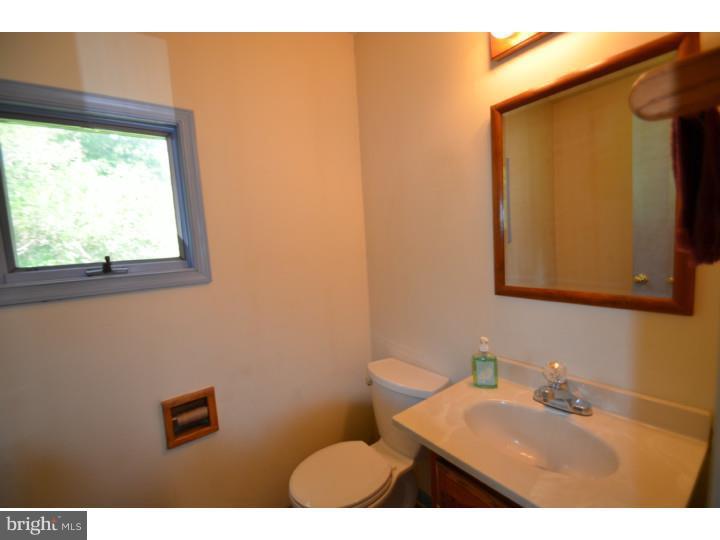 2141 Longview Road Warrington, PA 18976 - Photo 13 of 23 Bathroom
