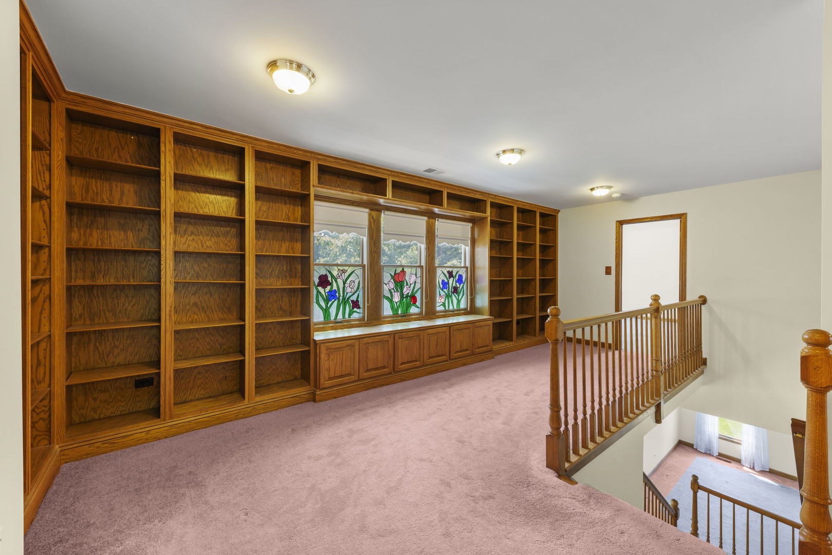 18040 Perth Avenue Homewood, IL 60430 - Photo 20 of 44 a view of interior in room