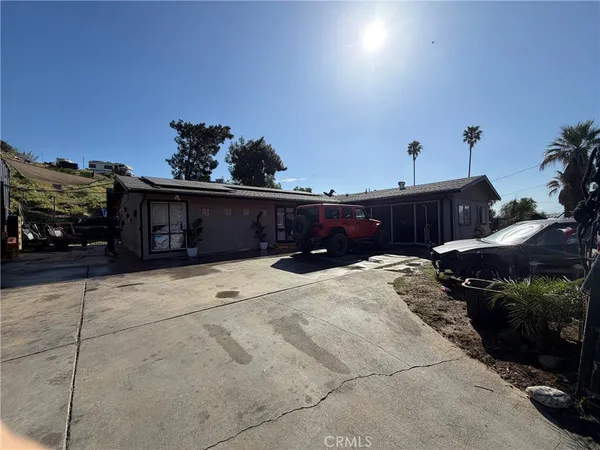 $600,000 | 5484-street 5484-street Cedar Jurupa Valley, Jurupa Valley, CA 92509