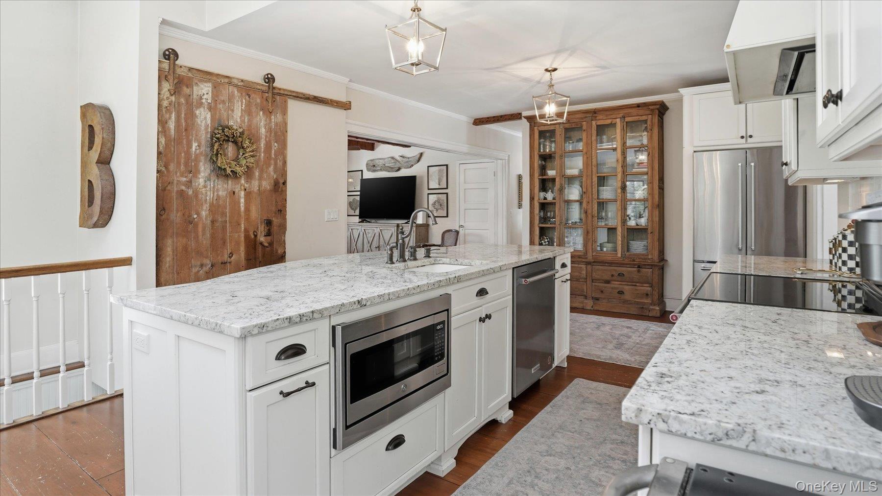 5 Wendover Road Setauket, NY 11733 - Photo 18 of 50