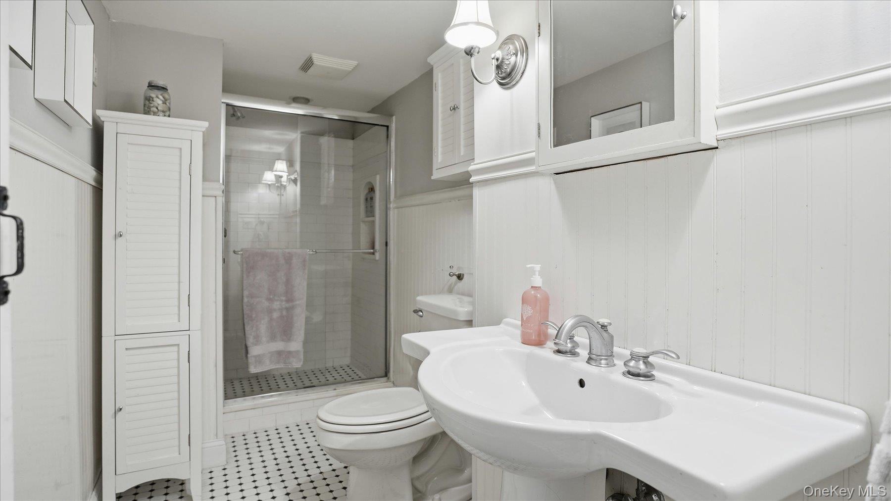 5 Wendover Road Setauket, NY 11733 - Photo 38 of 50