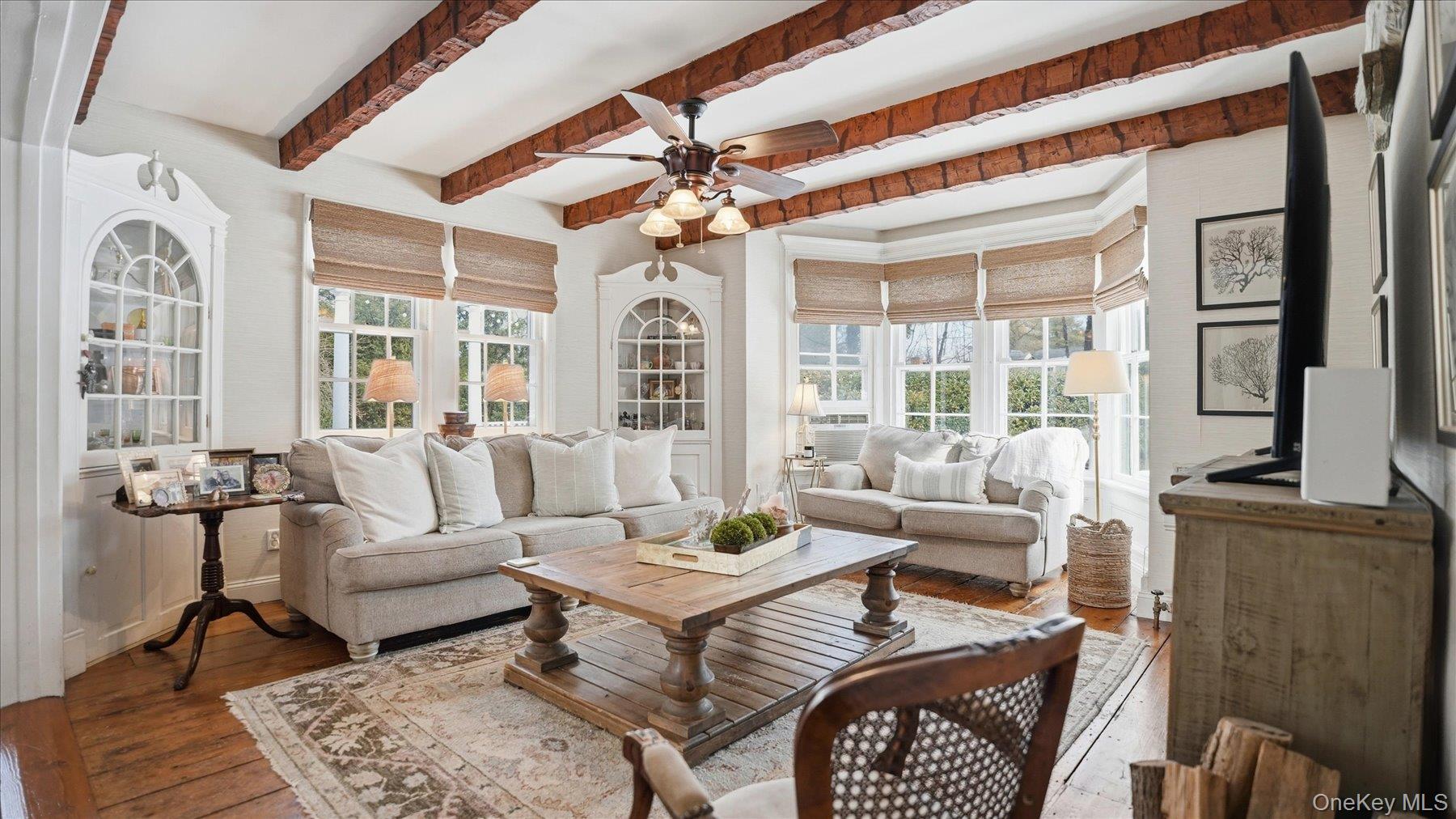 5 Wendover Road Setauket, NY 11733 - Photo 8 of 50