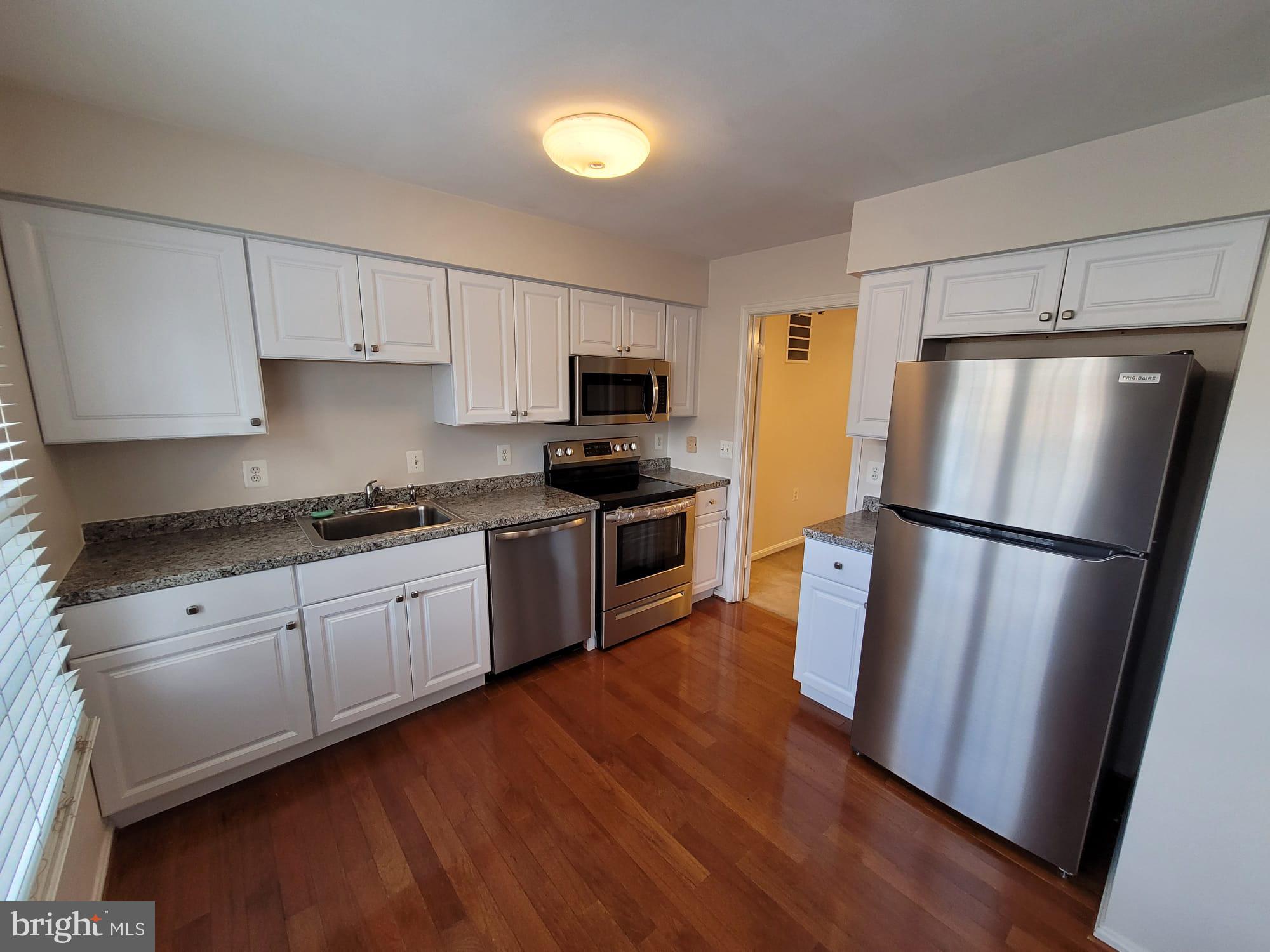 3039 Seminole Road Woodbridge, VA 22192 - Photo 7 of 30 Kitchen