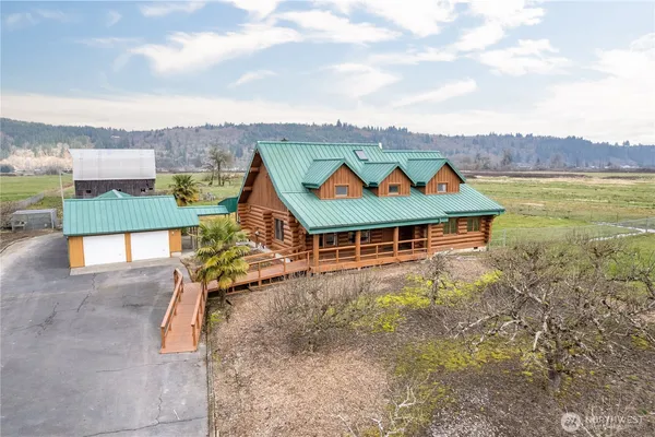 $799,000 | 6946 Willow Grove Road, Longview, WA 98632