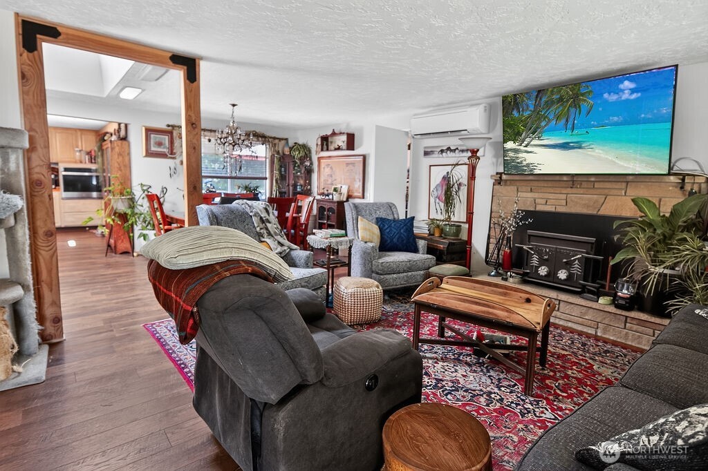 2573 Deer Park Road Port Angeles, WA 98362 - Photo 5 of 30