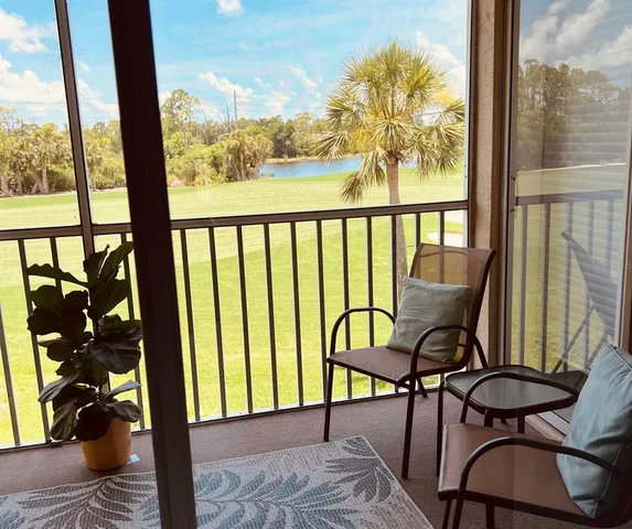 $5,500 | 9641 Castle Point Drive, Unit 1225, Sarasota, FL 34238