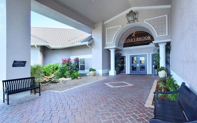 $5,500 | 9641 Castle Point Drive, Unit 1225, Sarasota, FL 34238