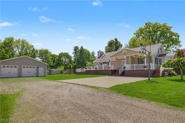 $395,000 | 13292 Fairland Street Northwest, Massillon, OH 44647