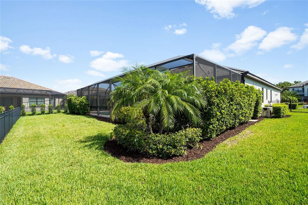 16228 Tradewind Terrace Lakewood Ranch, FL 34211 - Photo 37 of 71