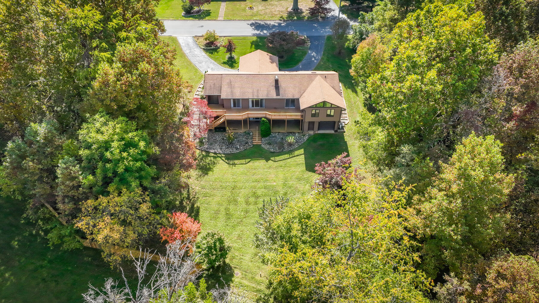 747 Ridgefield Road Elizabethton, TN 37643 - Photo 59 of 59 105