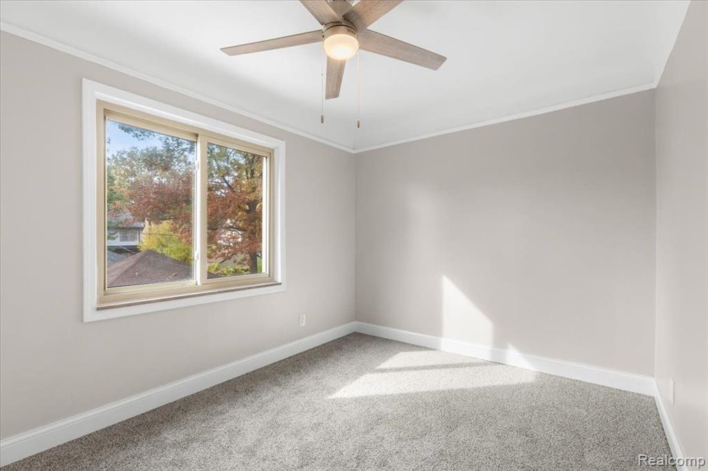 5069 Yorkshire Road Detroit, MI 48224 - Photo 18 of 31
