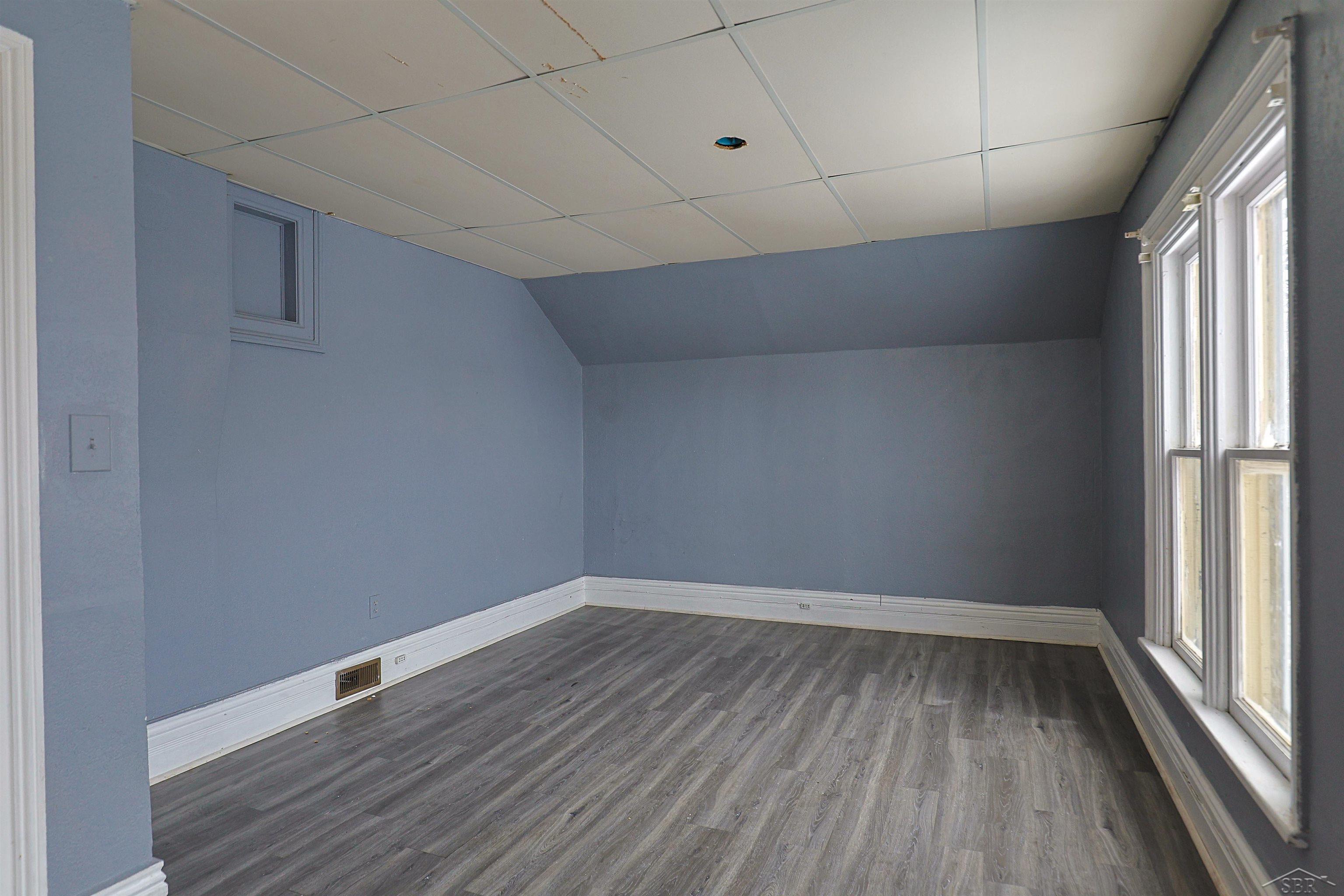 1813 3rd Street Bay City, MI 48708 - Photo 14 of 20