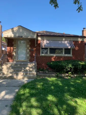 $2,150 | 3850 West 81st Street, Chicago, IL 60652