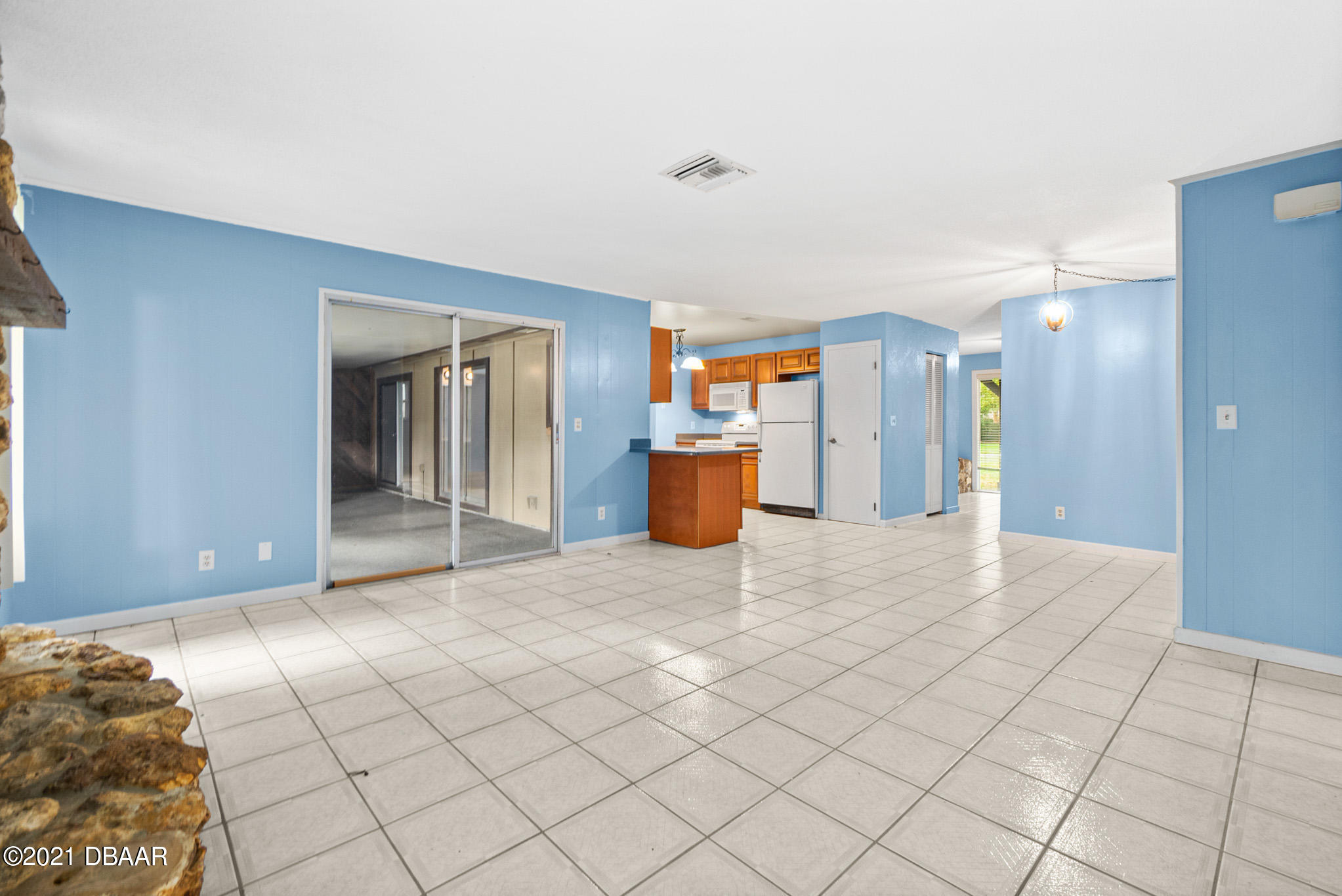 25 Whippoorwill Lane Ormond Beach, FL 32174 - Photo 9 of 43 24WhippoorwillLn-63