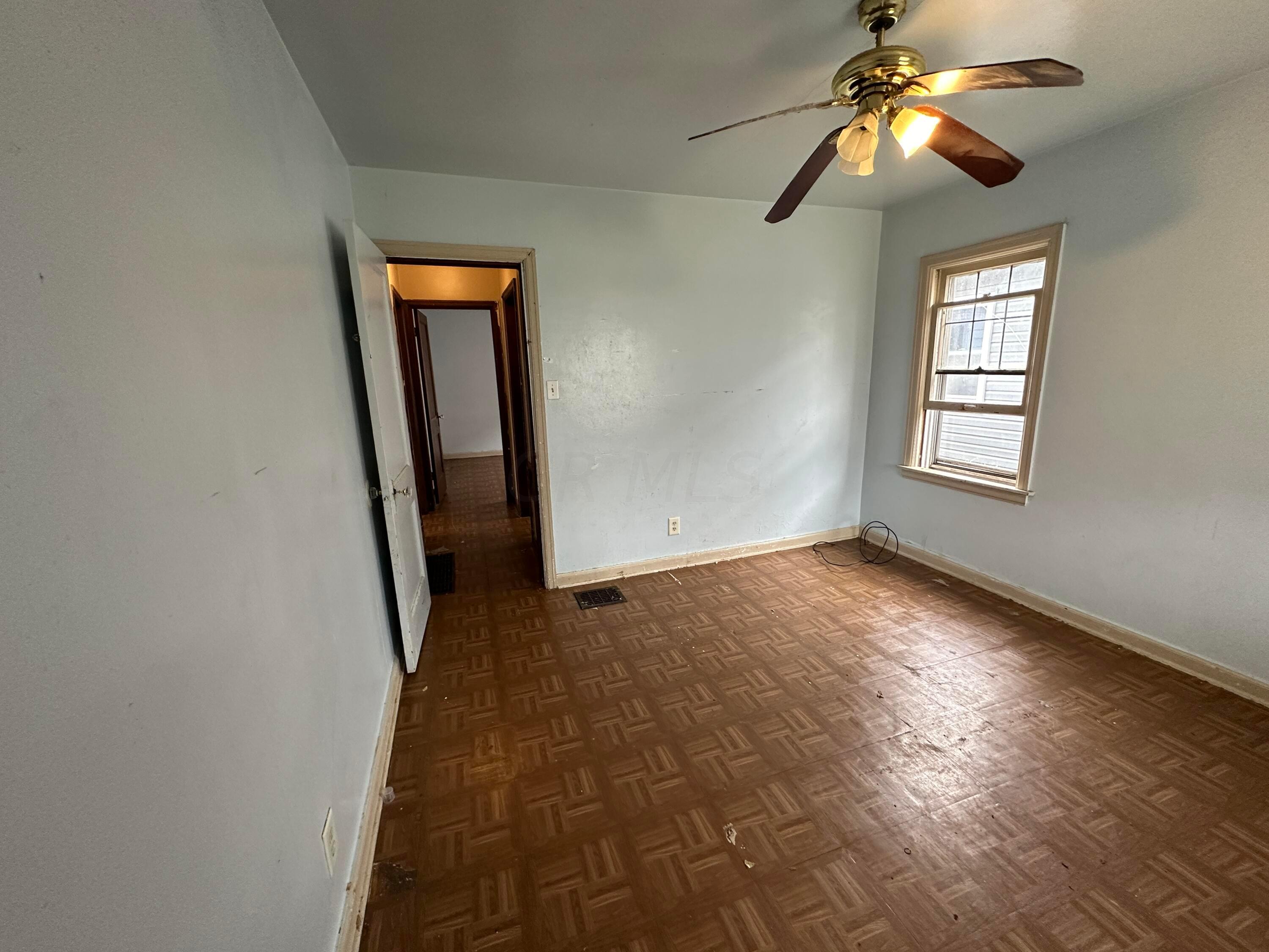 1317 Lockbourne Road Columbus, OH 43206 - Photo 30 of 42 IMG_2415