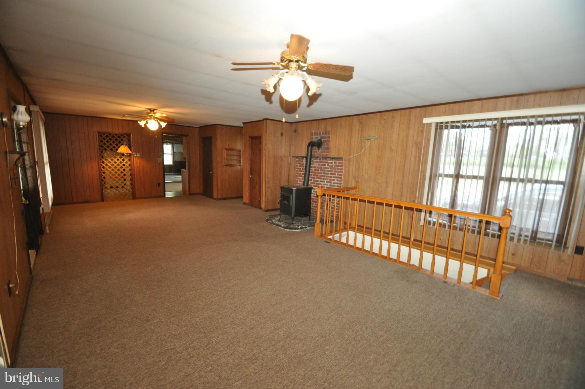3342 Marston Road Westminster, MD 21157 - Photo 3 of 11 SPACIOUS FAMILY ROOM
