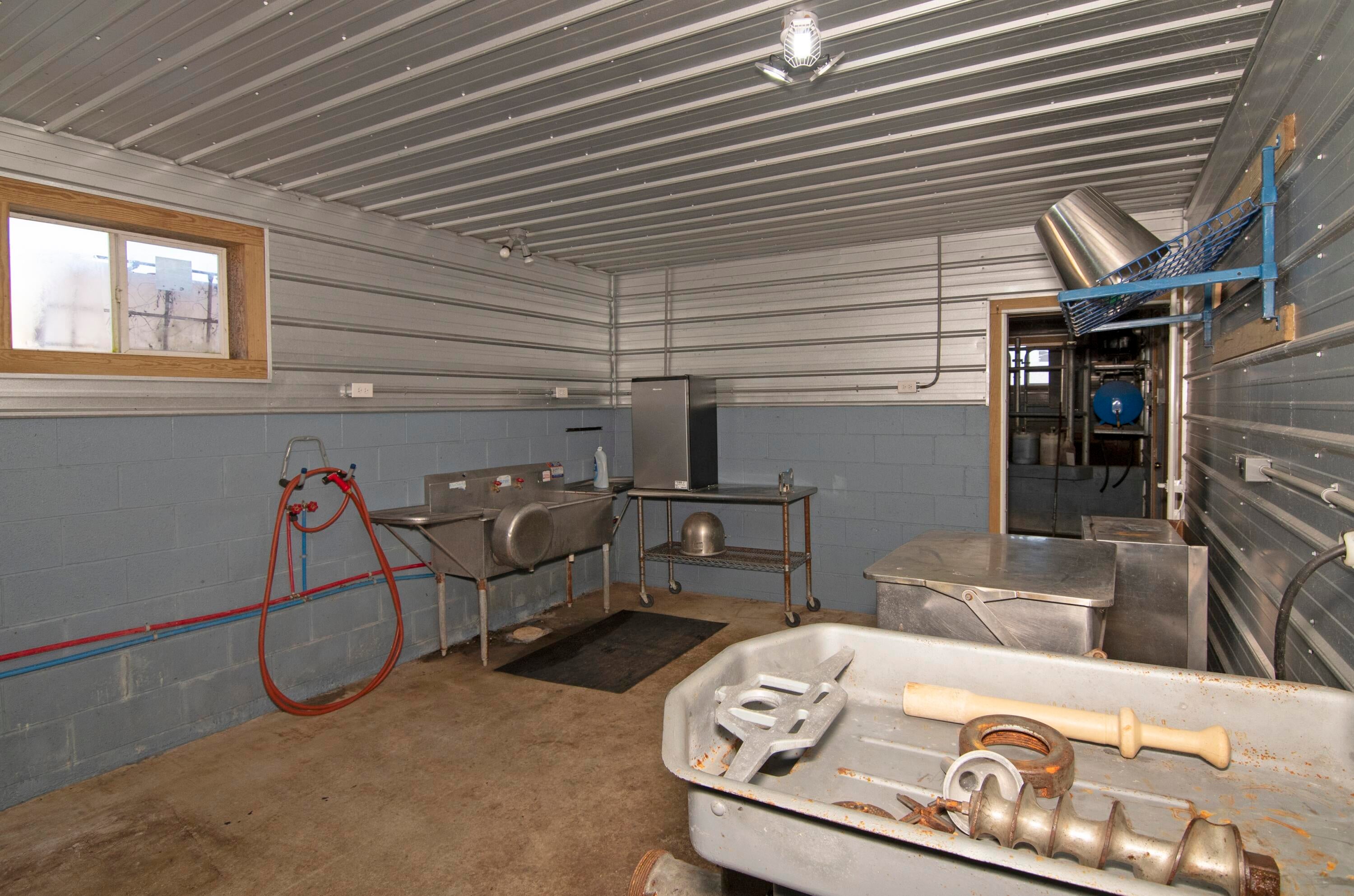656 Miller Farm Road Peterstown, WV 24963 - Photo 115 of 156 Barn Processing Room