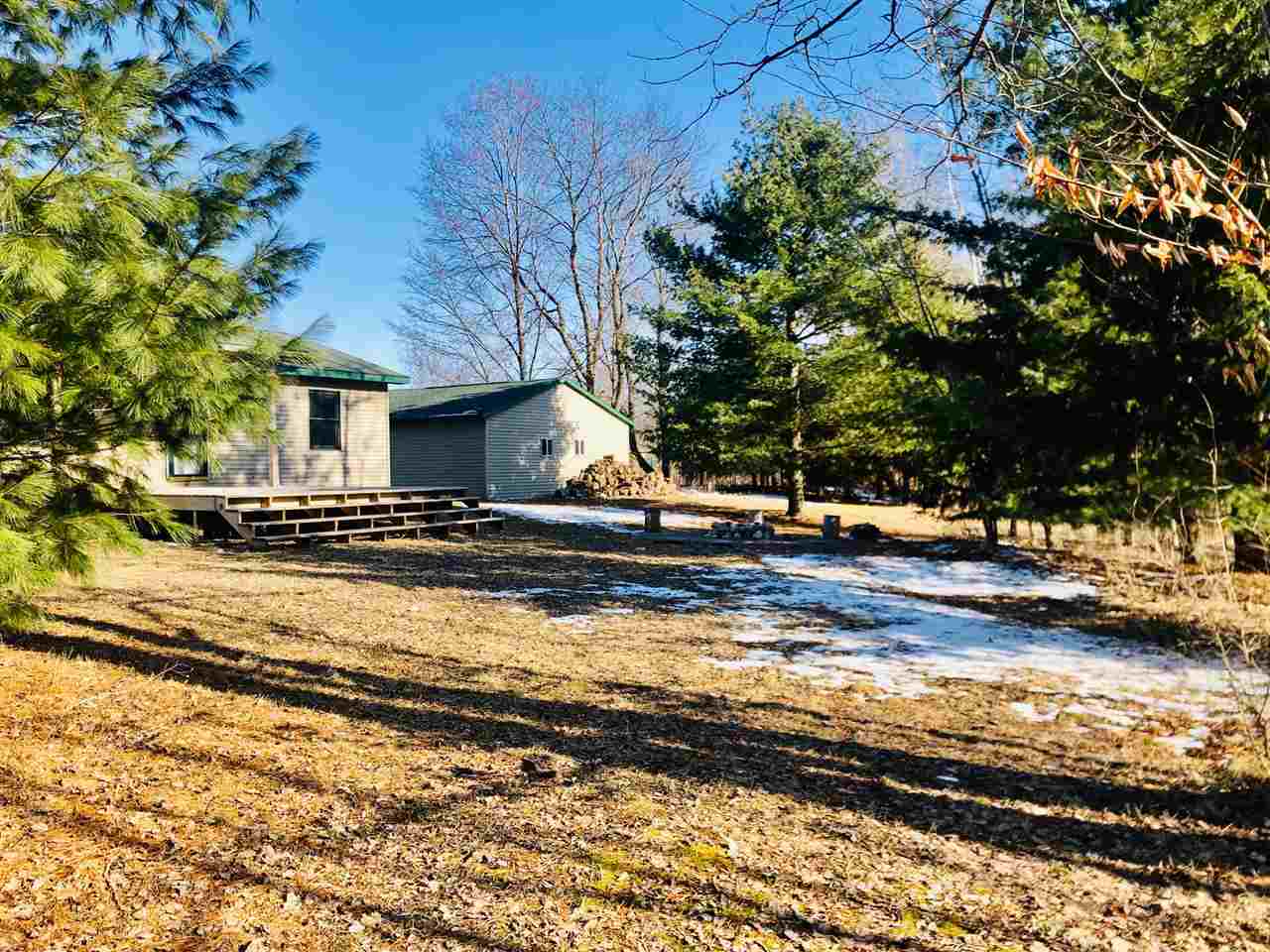 8273 Platte Road Beulah, MI 49617 - Photo 33 of 60 1873249-32.JPG