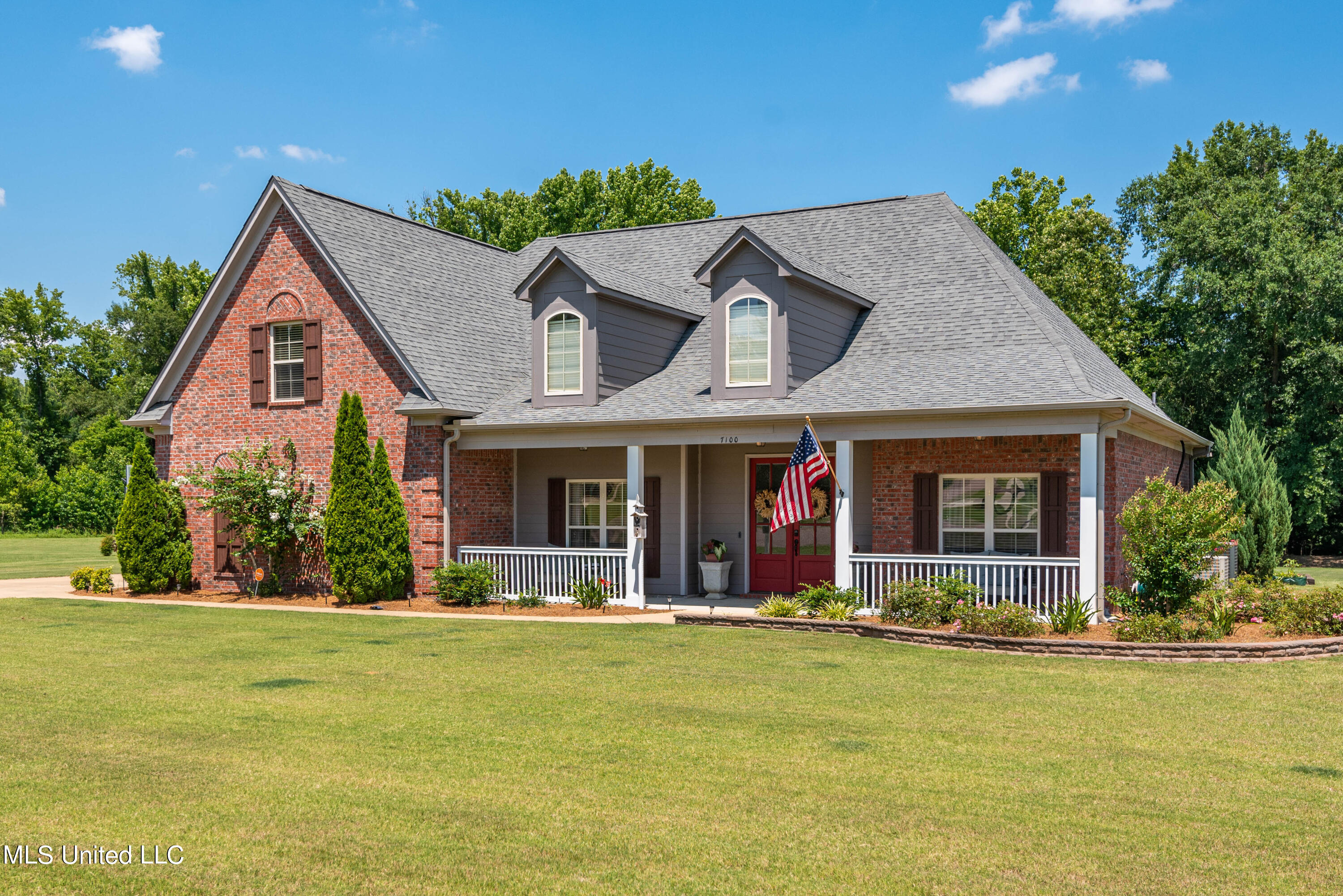7100 Love Station Loop Road Hernando, MS 38632 - Photo 3 of 33 DSC_3546