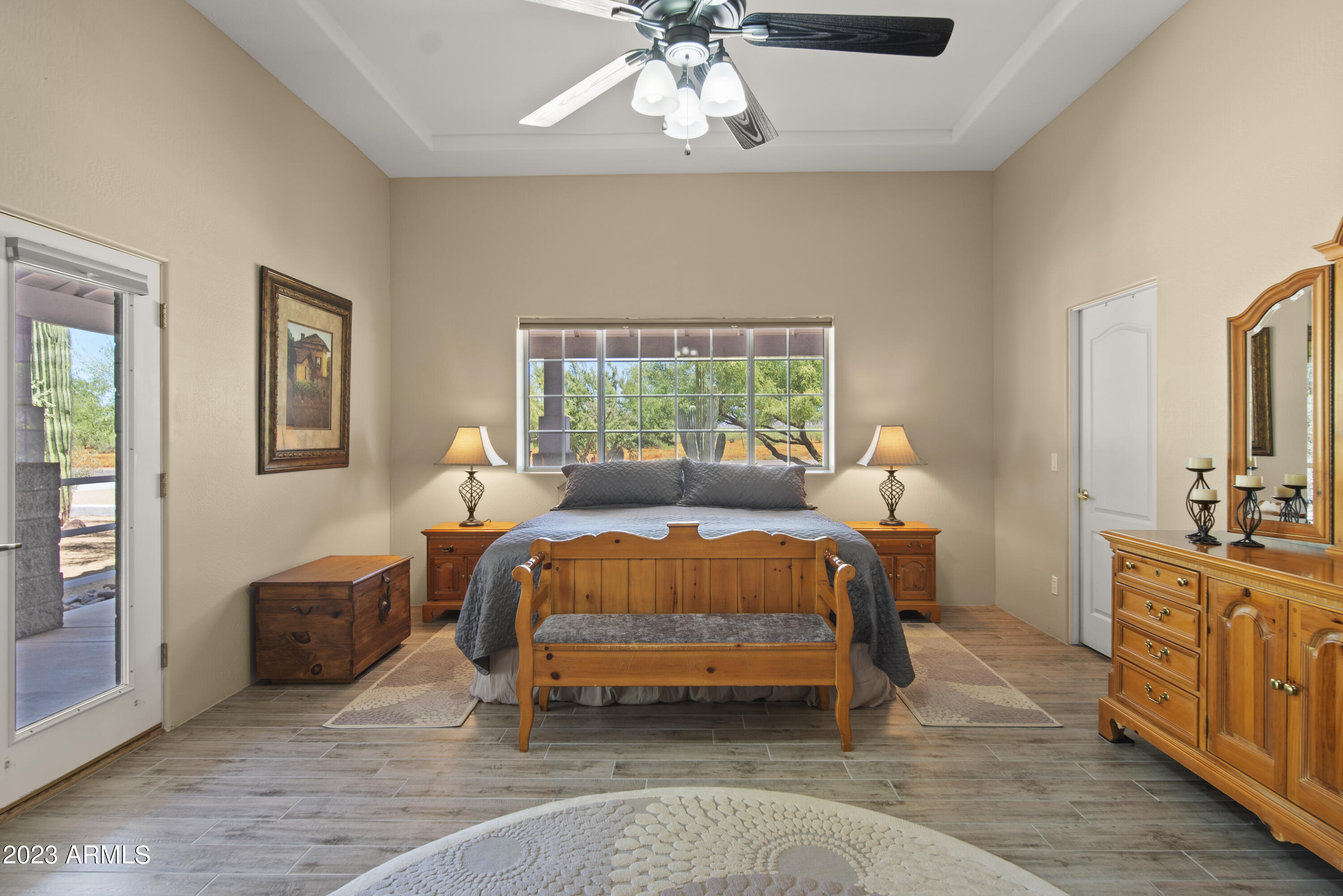 141 East Cloud Road Phoenix, AZ 85086 - Photo 35 of 99 Primary Bedroom w/doors to patio