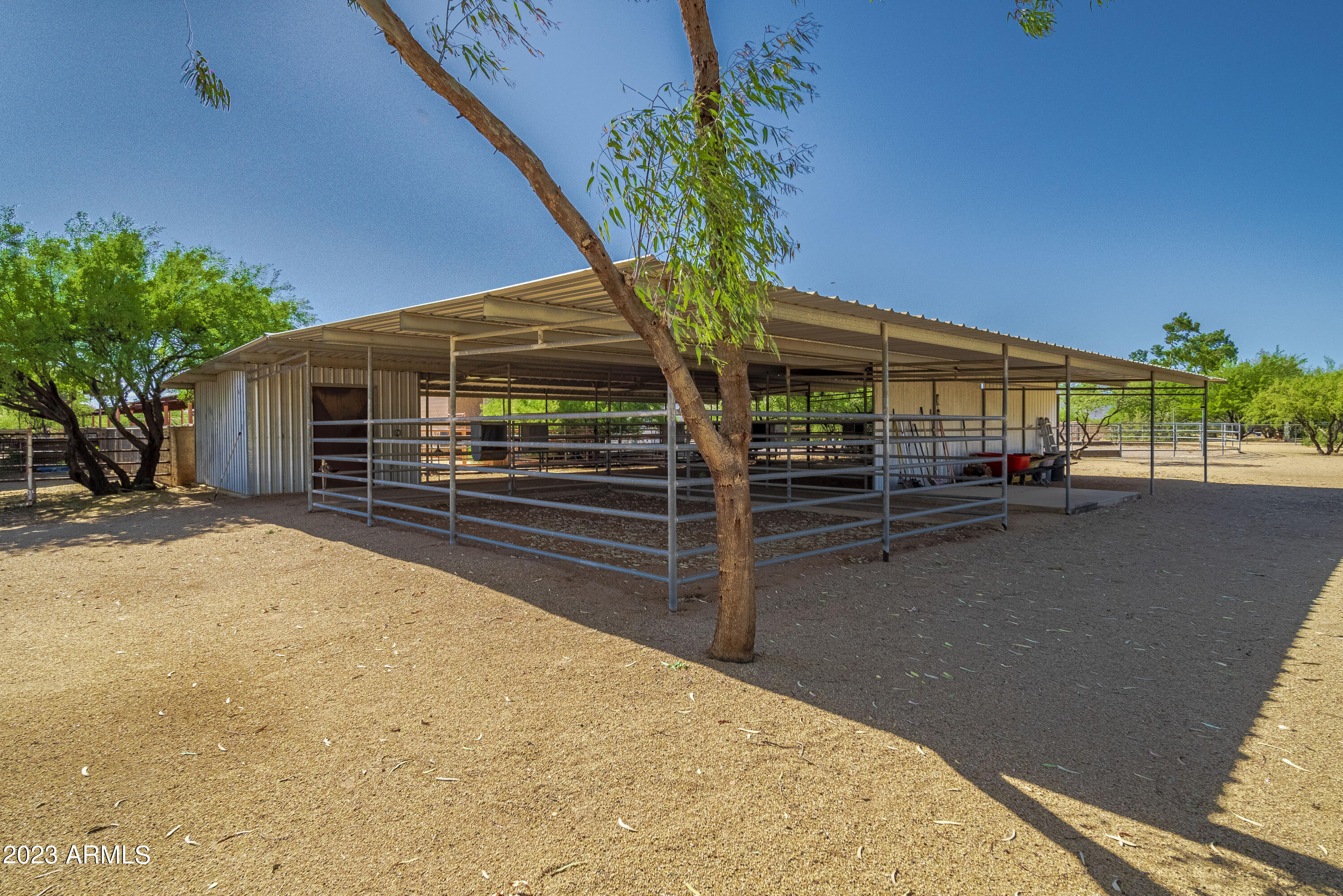 141 East Cloud Road Phoenix, AZ 85086 - Photo 67 of 99 Mare Motel