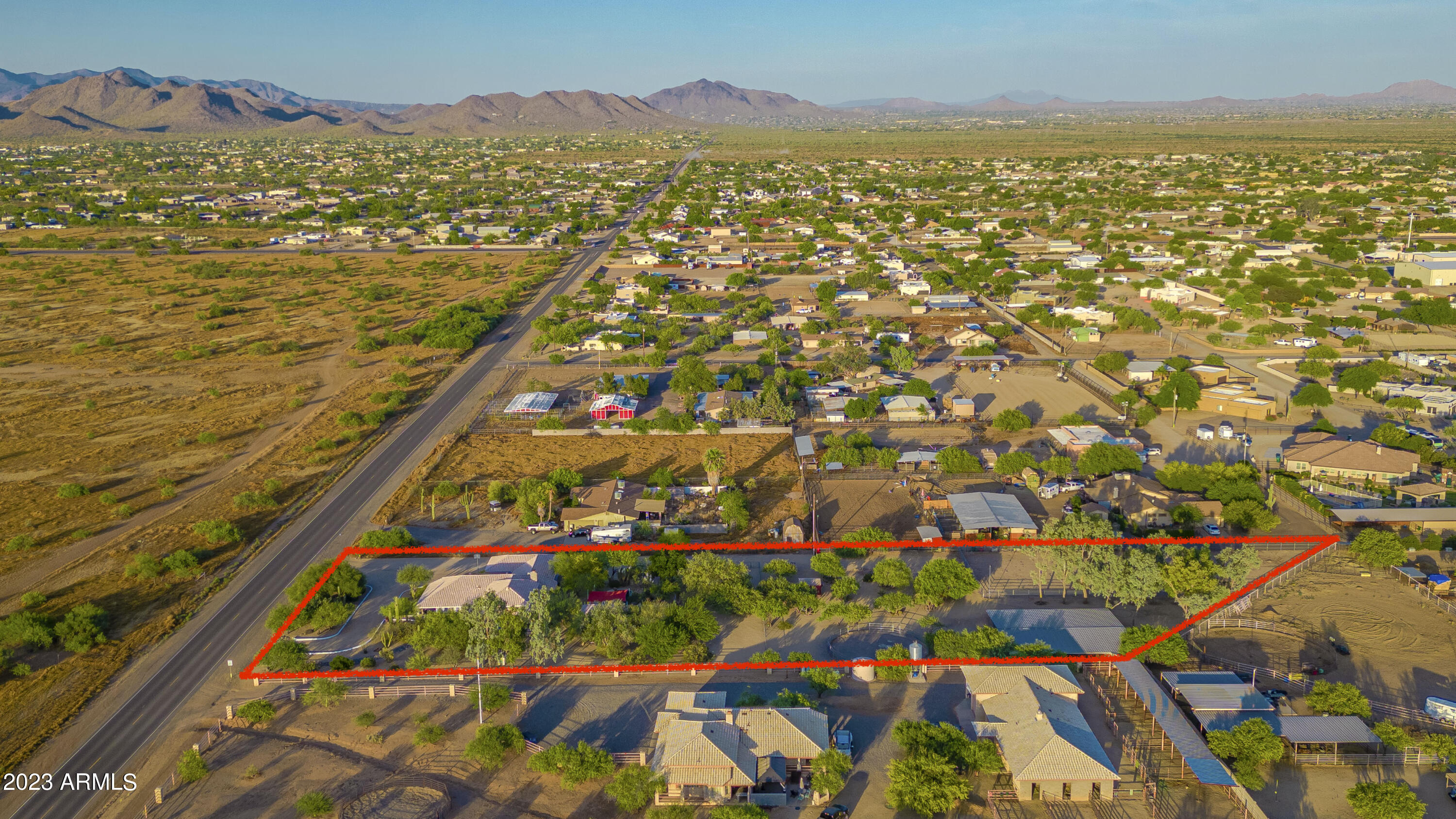 141 East Cloud Road Phoenix, AZ 85086 - Photo 7 of 99 141 E. Cloud Rd Desert Hills00010