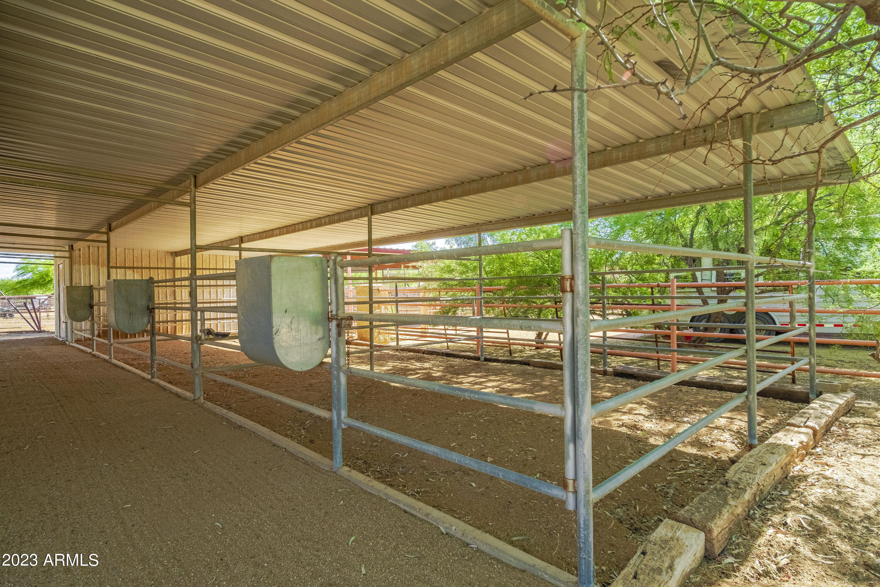 141 East Cloud Road Phoenix, AZ 85086 - Photo 76 of 99 Pristine Horse Facilities